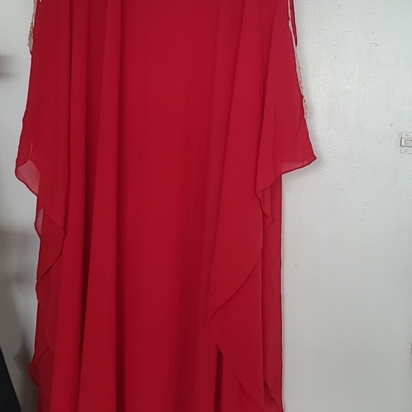 Arabic dress - Picture 5 of 5